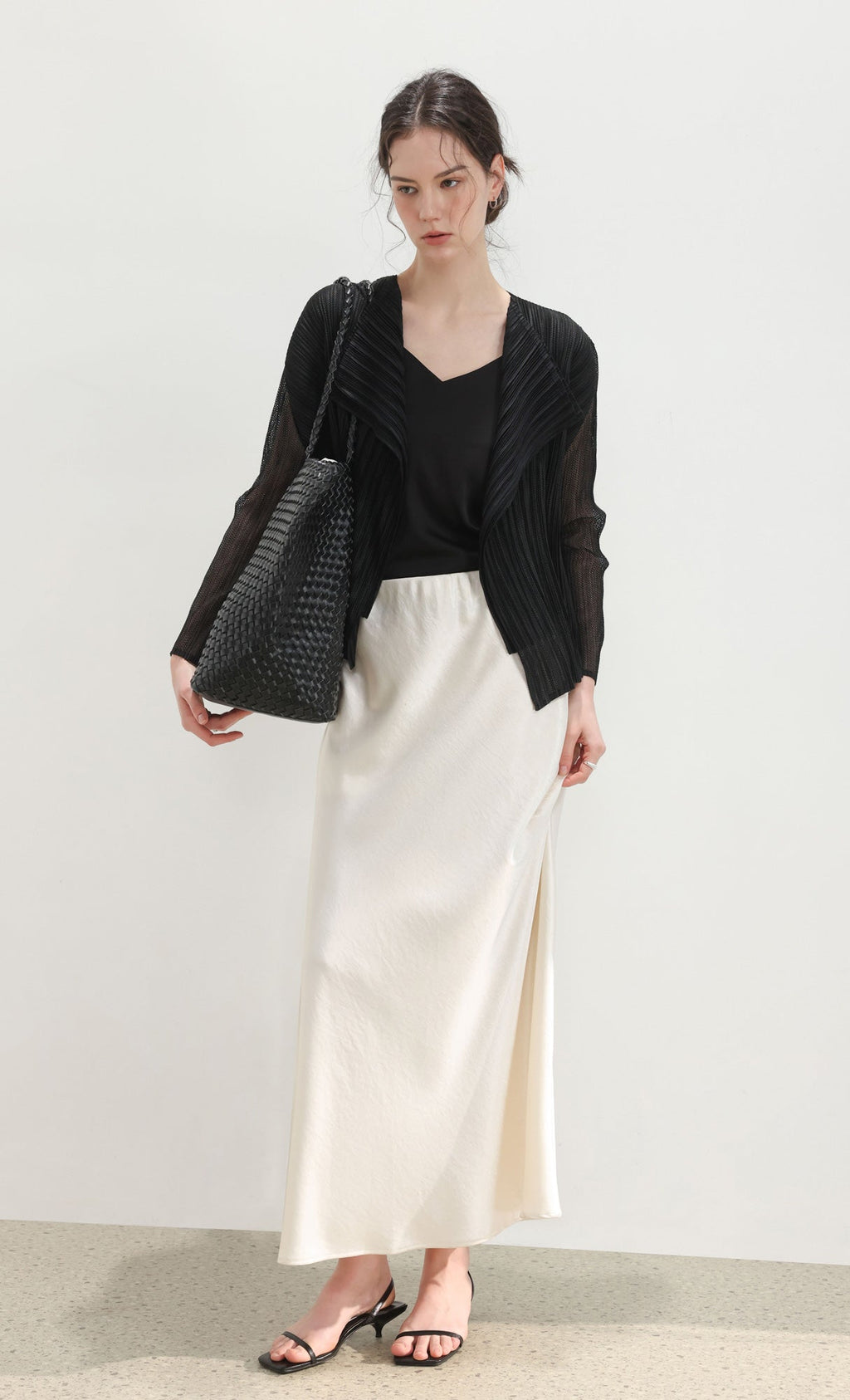 Ena weaving shopper bag_black