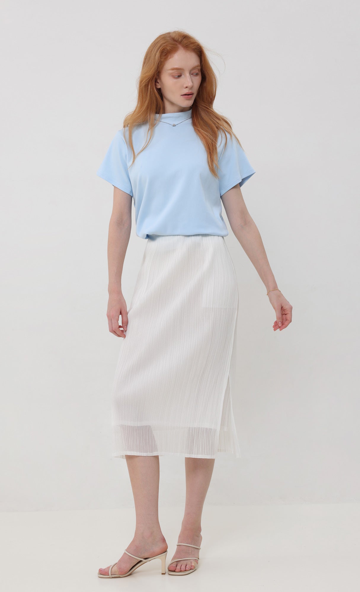 Airy pleated skirt _ivory