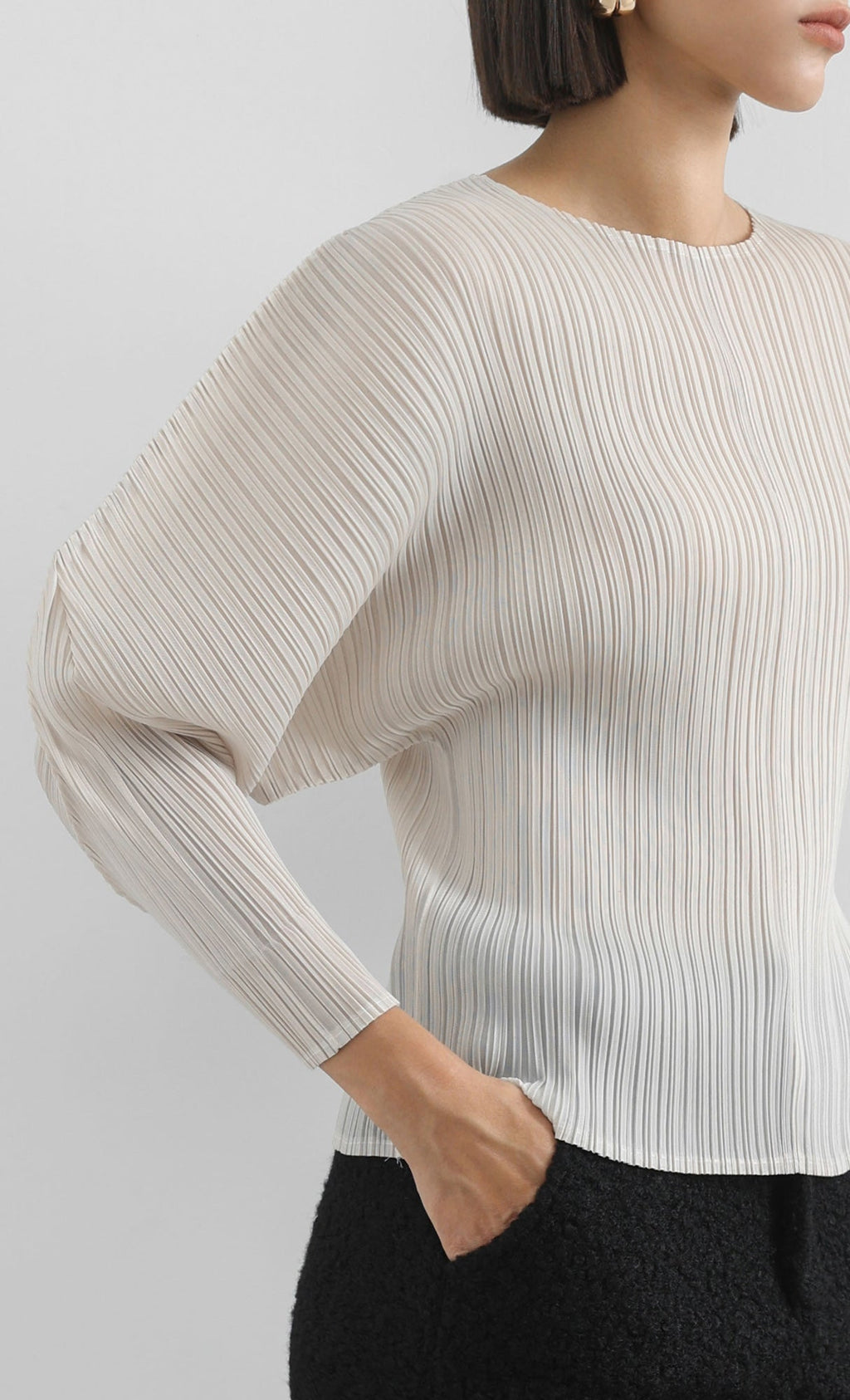 bloom pleated blouse_ivory