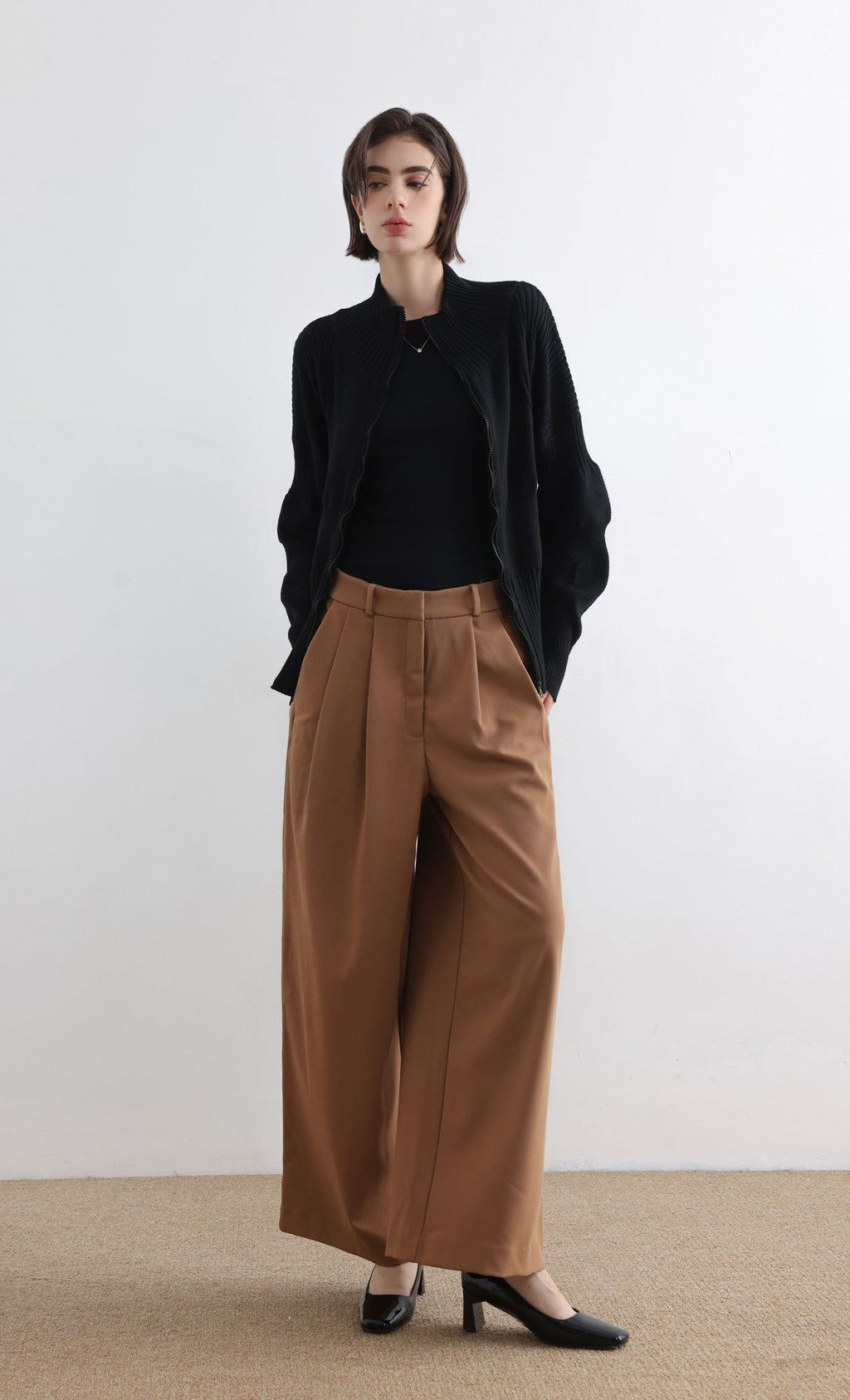 High Neck Knitted Pleated Zip-Up Cardigan_Black