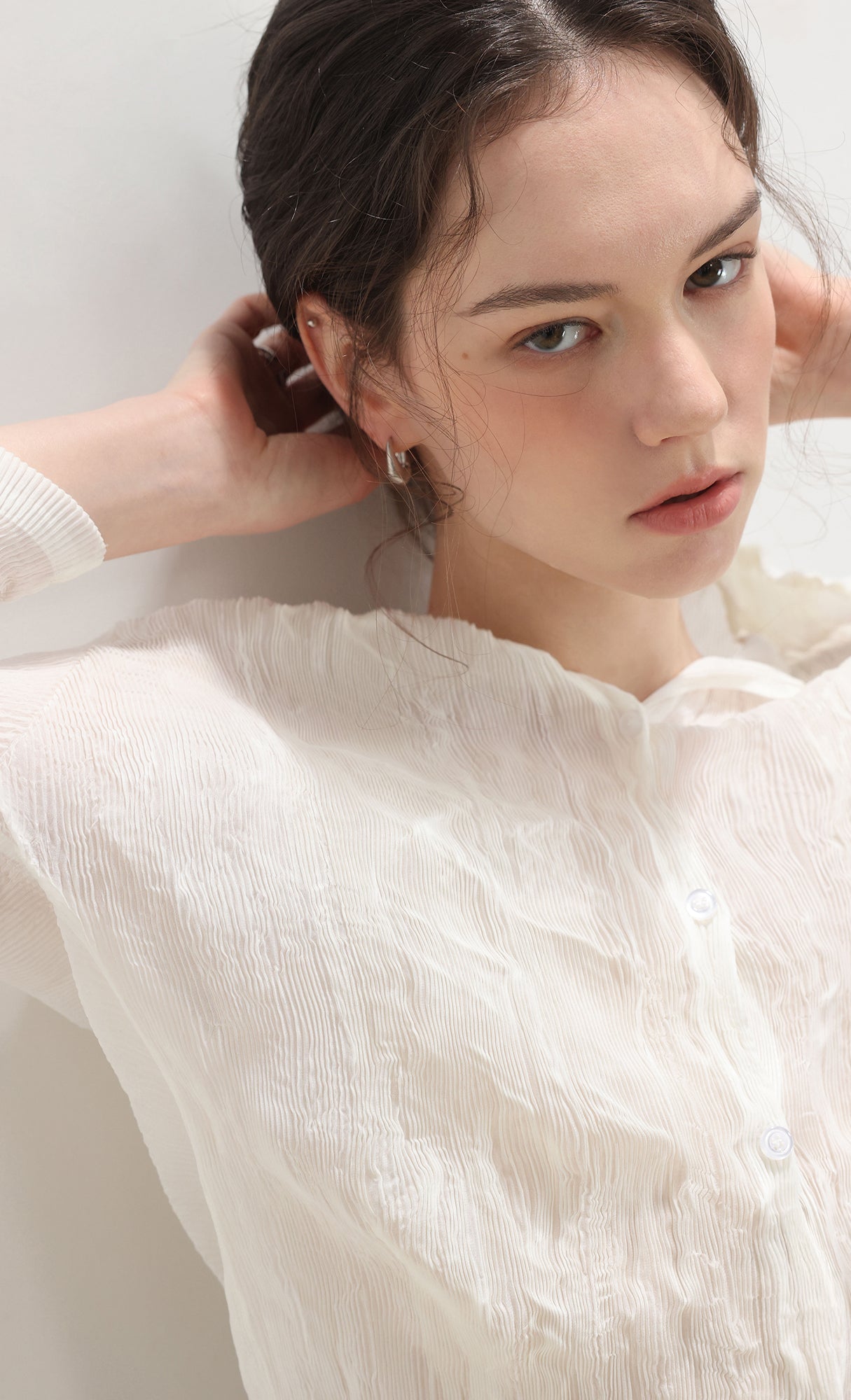 Wane crinkle pleated shirt_ivory