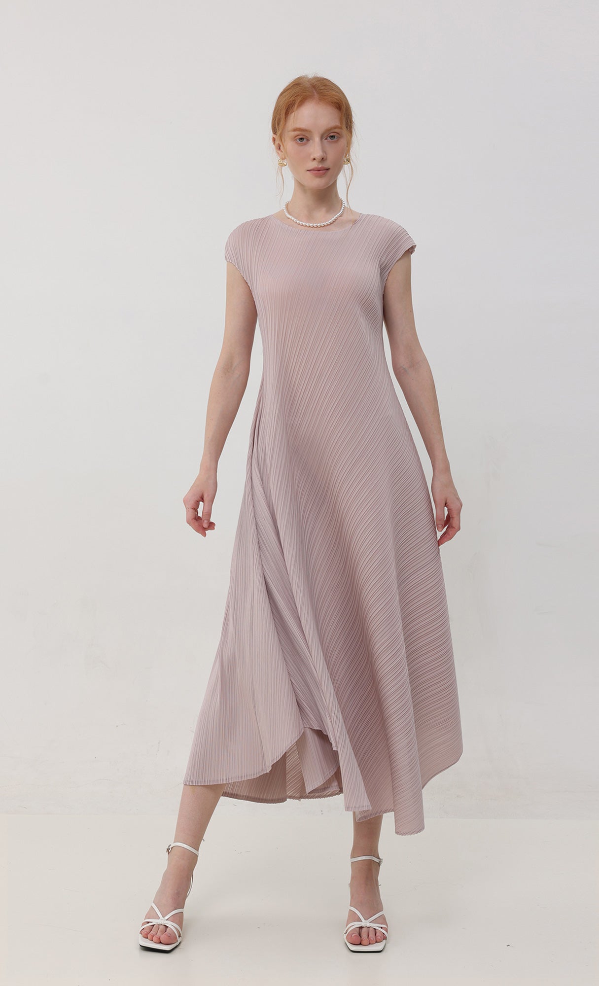 Rosy flare pleated dress_pinkbeige