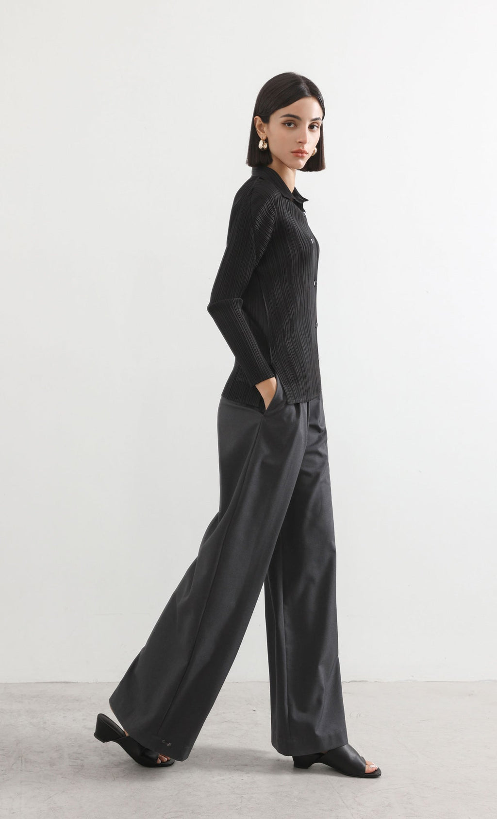 hush pleated shirts_black