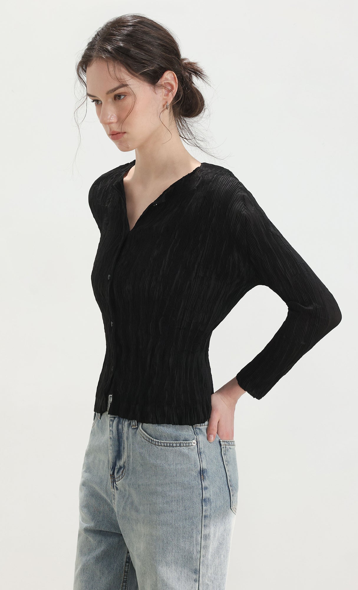 Wane crinkle pleated shirt_black