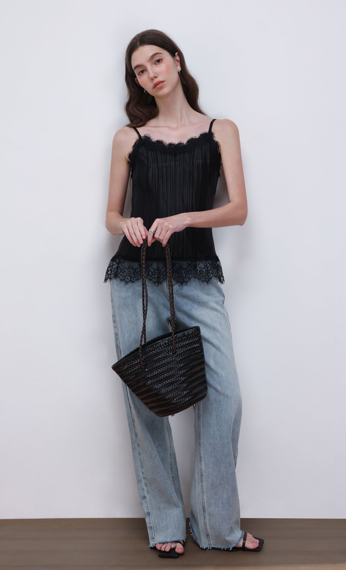 Pleated lace slip top_black