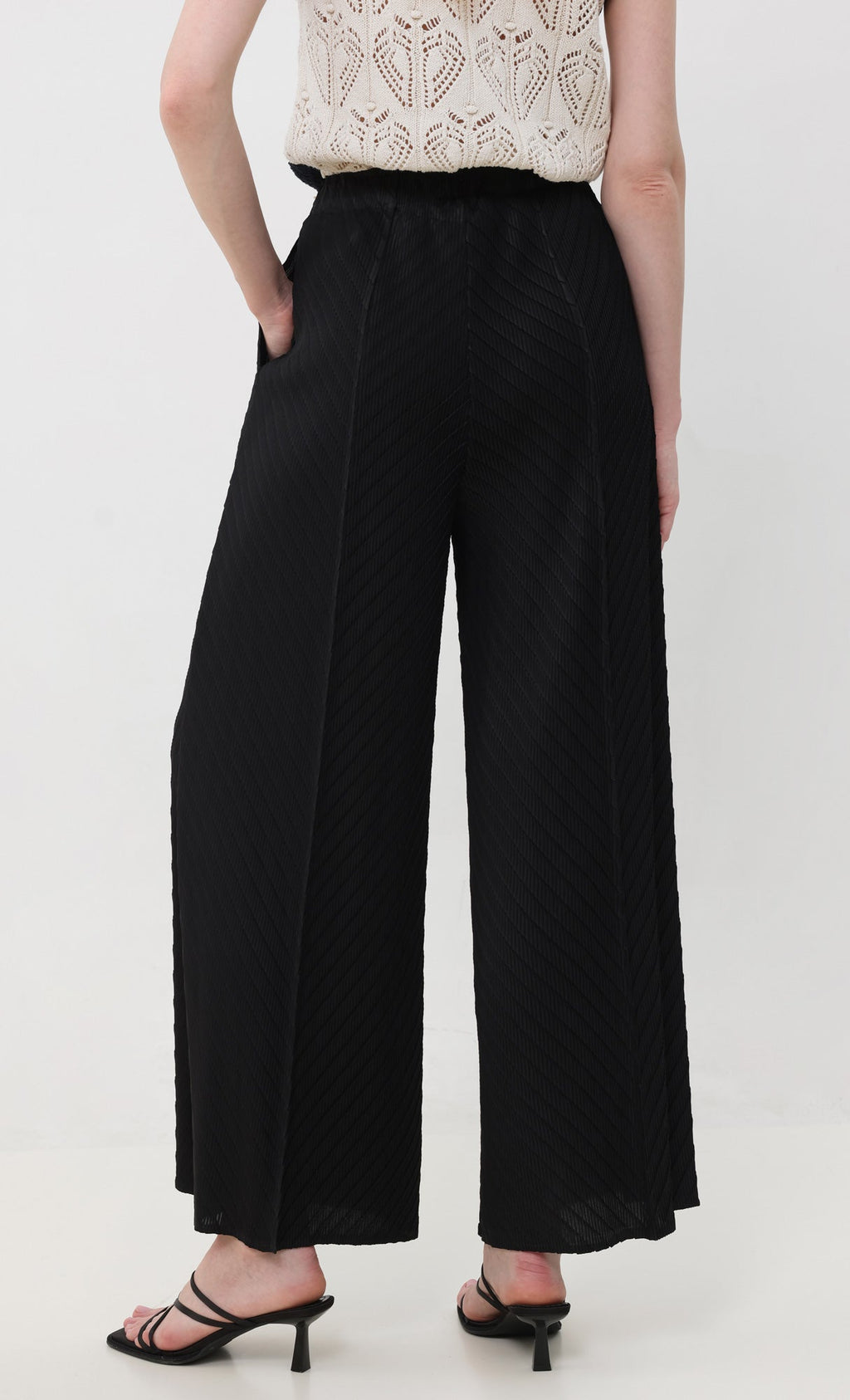 Flow pleated wide leg pants_black