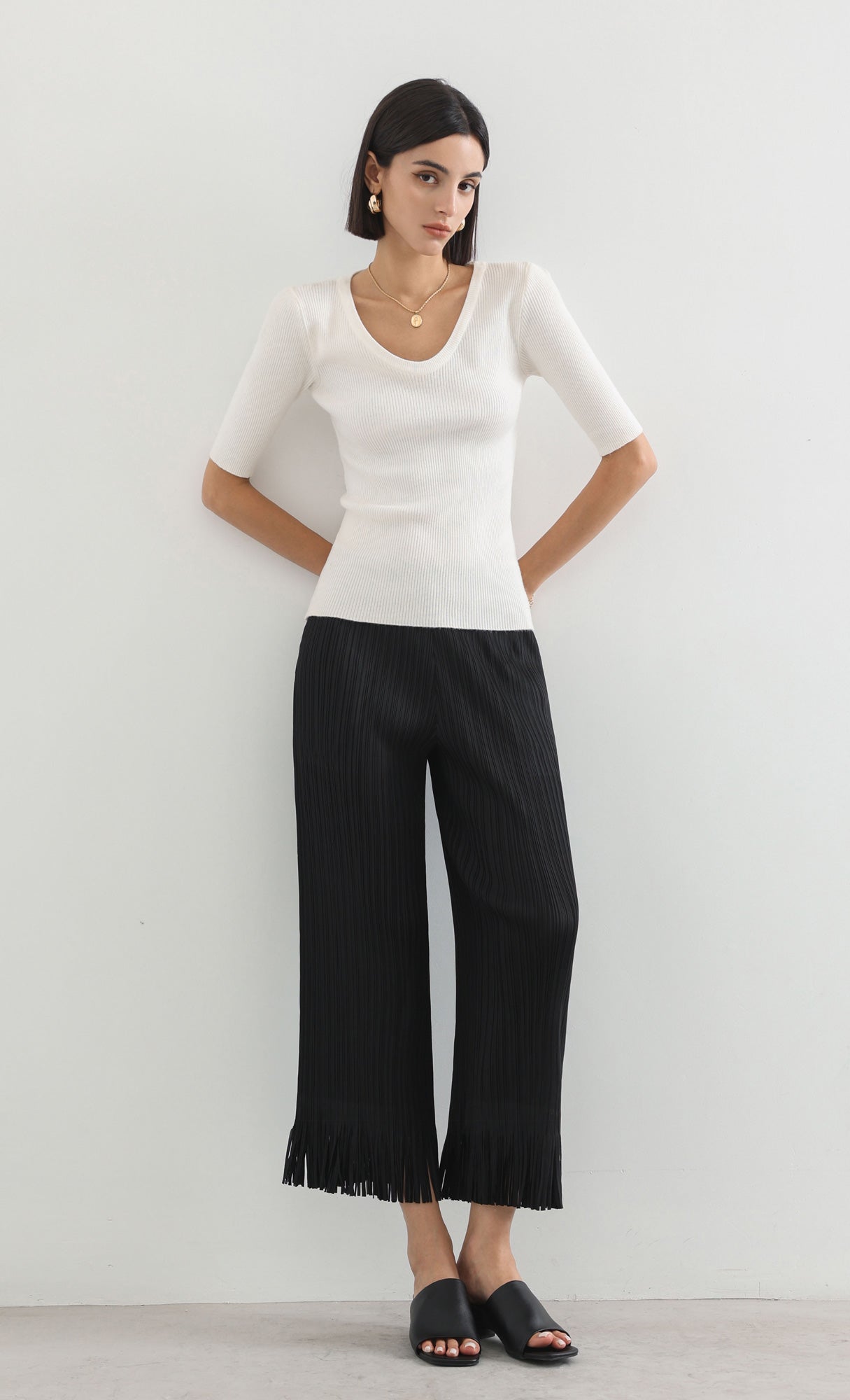 frill hem pleats pants_black